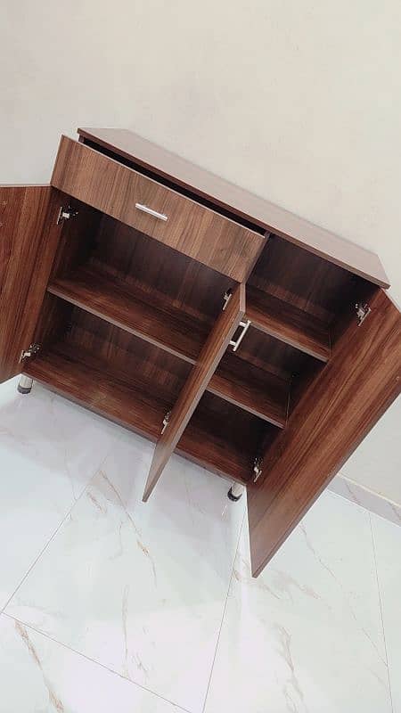 Cupboard with multiple drawers 2