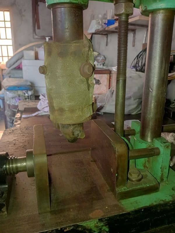 Hand Molding Machine No 2 5