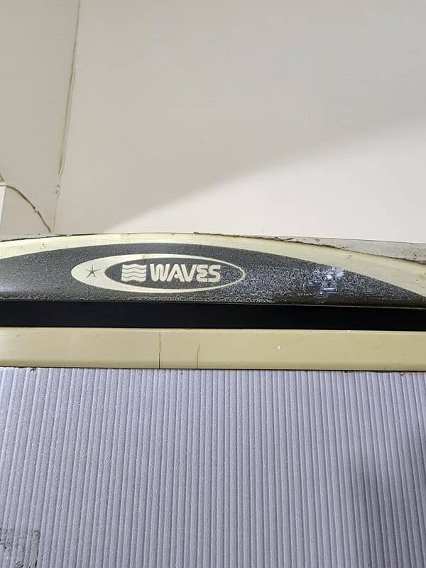 Waves Fridge 3