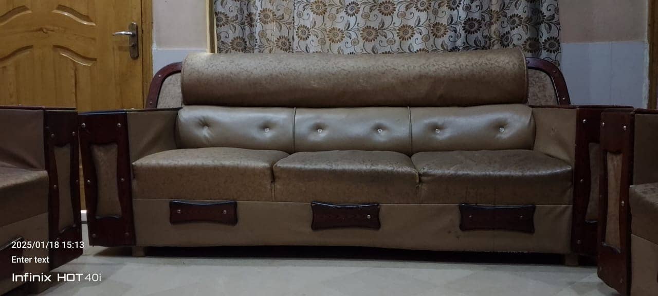 Five sitter Sofa For Sale 1