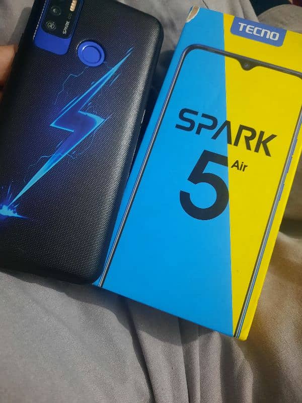 Techno spark 5     2gb 32gb official pta 0