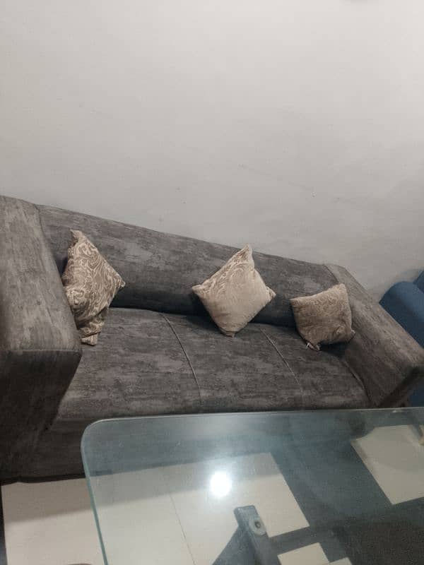 3 seater sofa 1