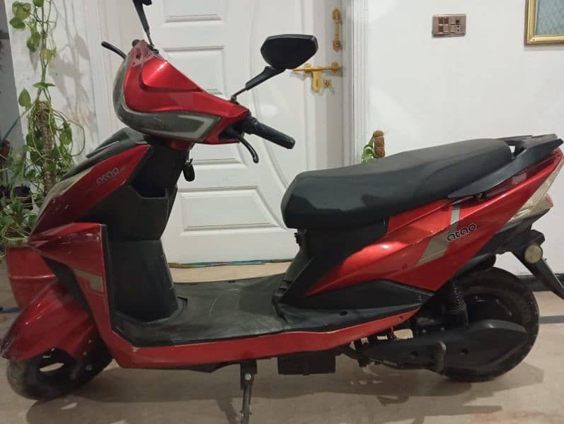 Electric scooty for sale 4