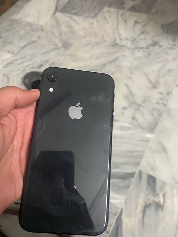 iphone xr 64 gb 2