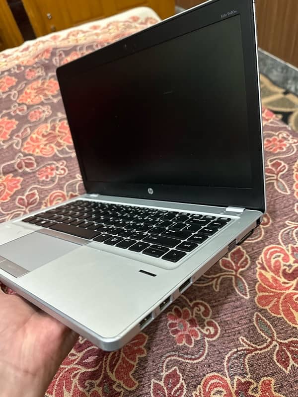 Hp folio 9480m 2