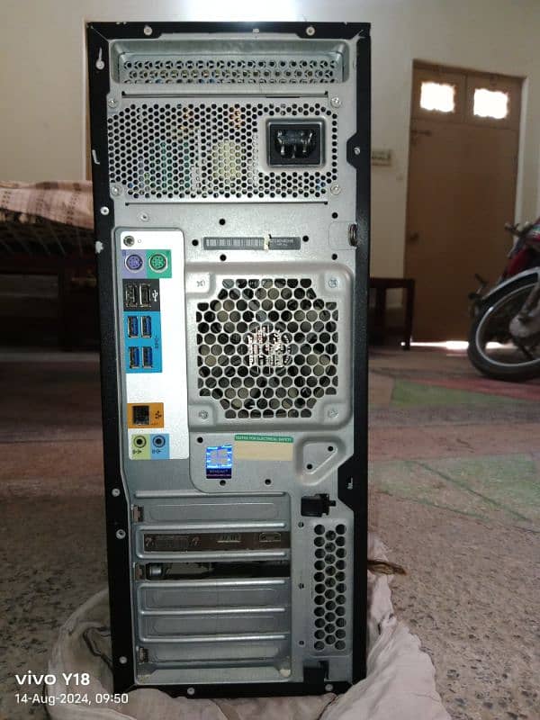 Gaming Pc Z440 with graphics Card 2