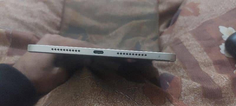 Ipad mini 6 new condition 1