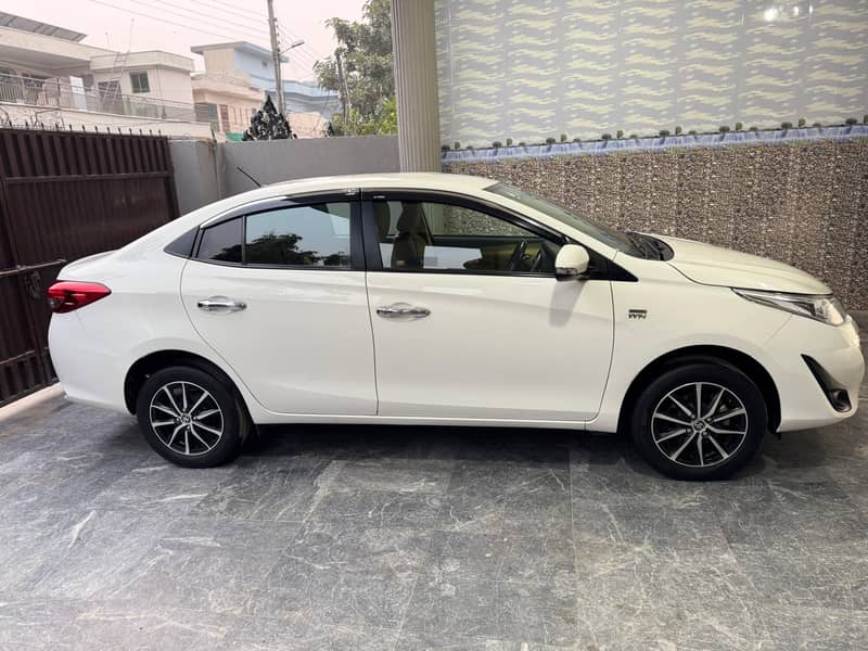 Toyota Yaris 1.5 X CVT 2022 3