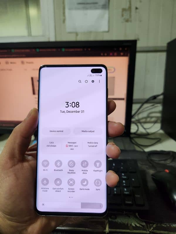 Galaxy S10 plus official PTA 8/128 Gb 2