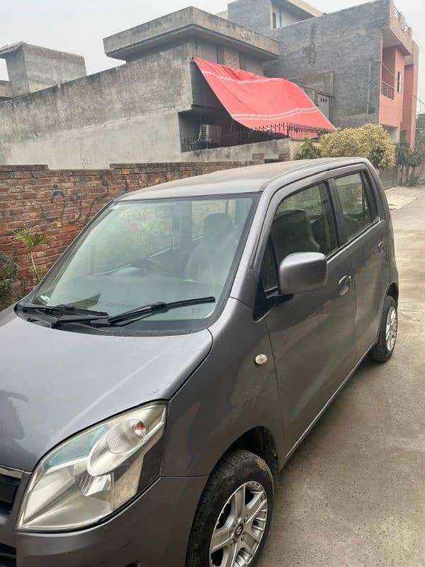 Suzuki Wagon R 2018 16