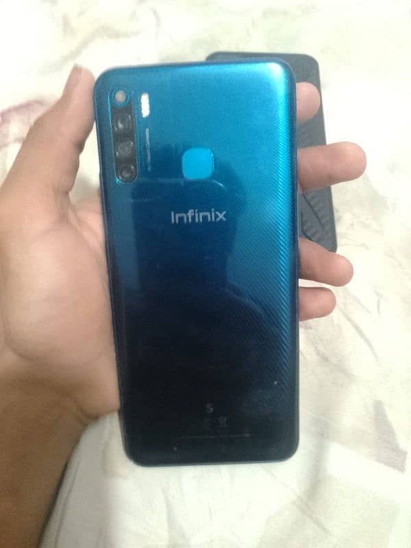 infinix s5 lite with box exchange possibe withh google pixel 3xl or 4 1