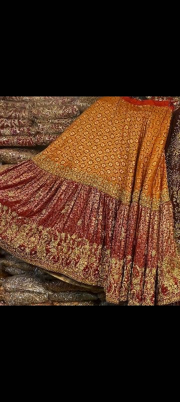 rajhistani lehnga wd long sirf 0