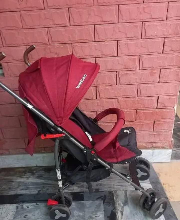 IMPORTED PRAM 0