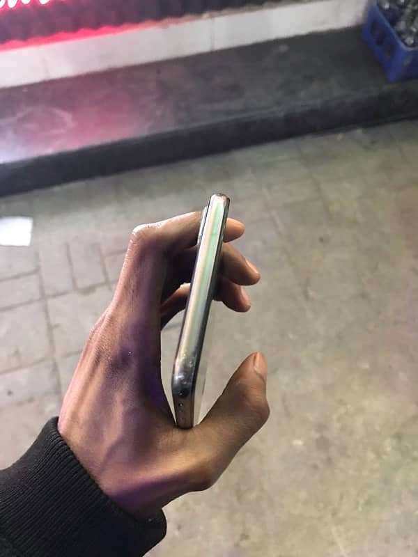 iPhone 8 plus Non PTA 256gb 5