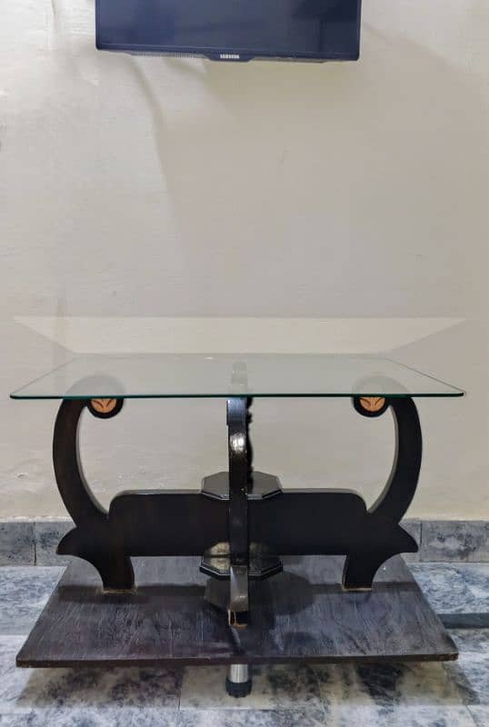 center table with glass top for sale 0