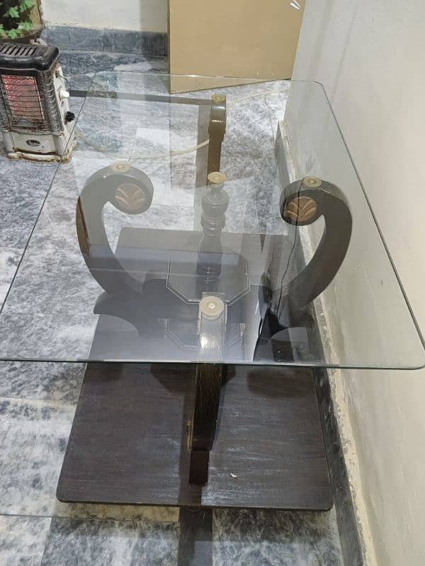 center table with glass top for sale 2