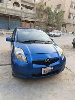 TOYOTA VITZ 2008/13 URGENT SELL