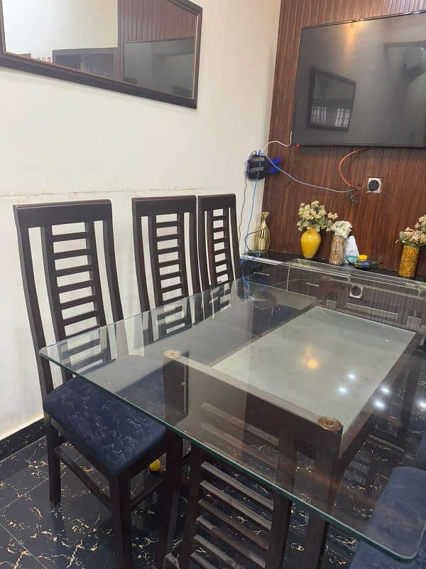 Dining table for sale 1