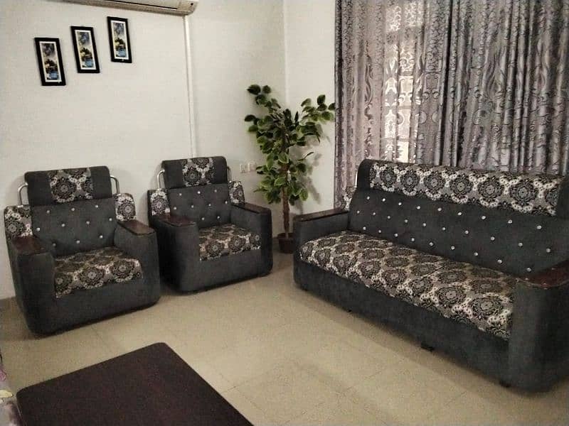 5 seater Sofa 1