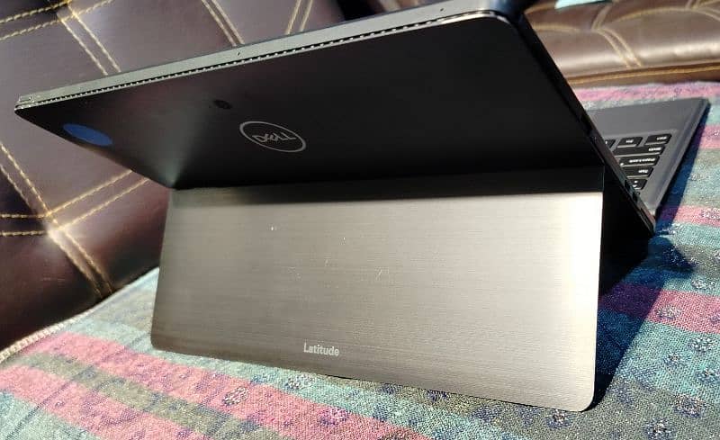 Dell Latitude 5290 i5 8th GEN. with Touch 3in 1 4