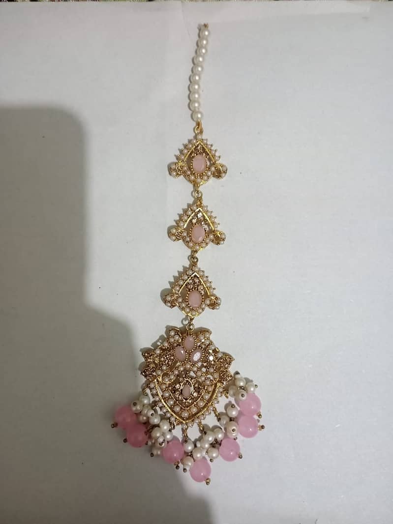 wedding  style jewellery set earing and bindiya 1