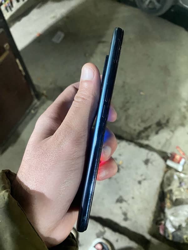 one plus N200 4gb ram 64 gb memory 1