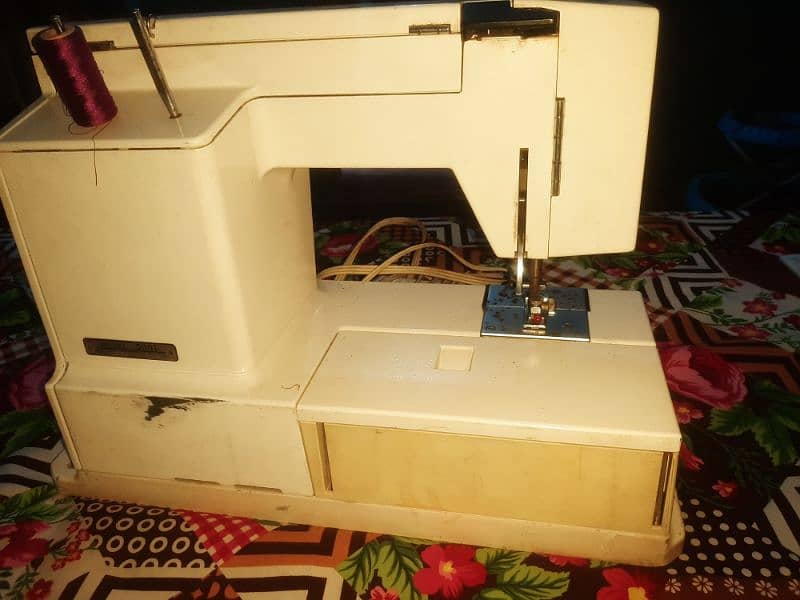 Overlock silai or karhai ki digital machine 4