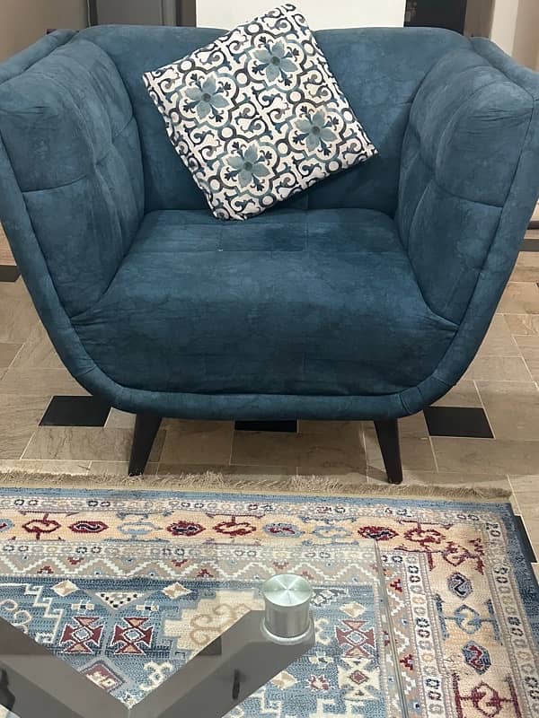 5 seater sofa set with 2 stools 6