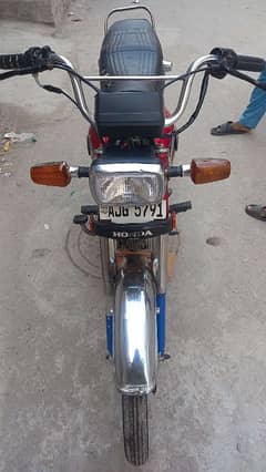 Nice bike 70cc