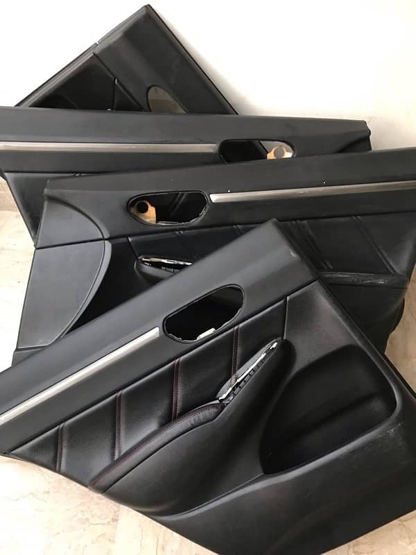 Honda Civic Reborn Black Door cards 4