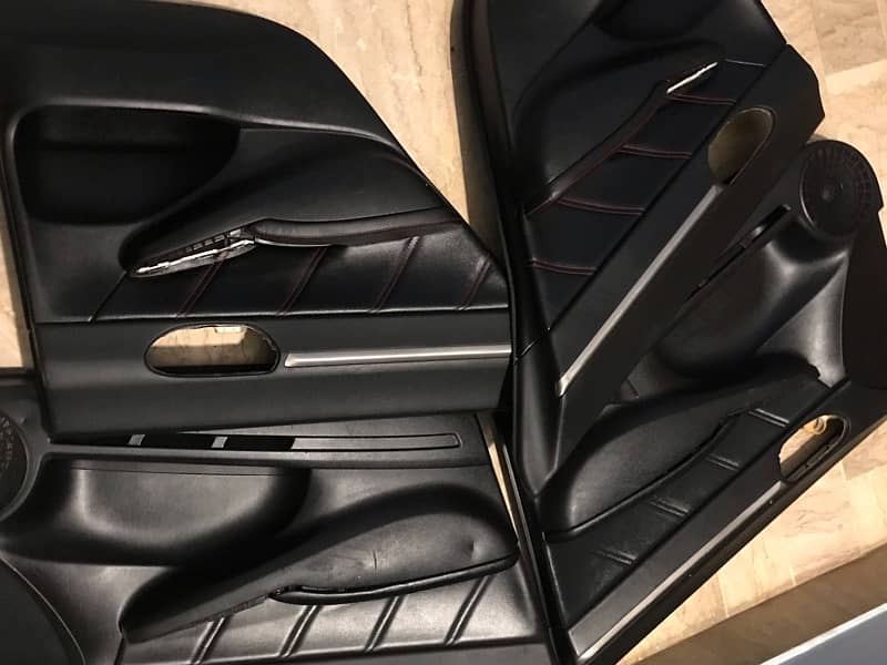 Honda Civic Reborn Black Door cards 5