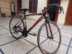 Aster 700c road bike