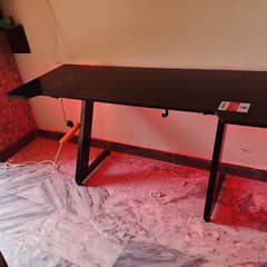 z shape gaming table