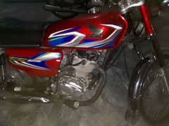 Honda 125 21/22 good condition for sale location gujar khan03005567392