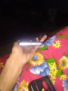 Poco M6 all oky 10/10 with box non pta h pr zong ki SIM chla ta h