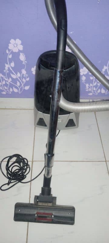 westpoint vacuum cleaner 2