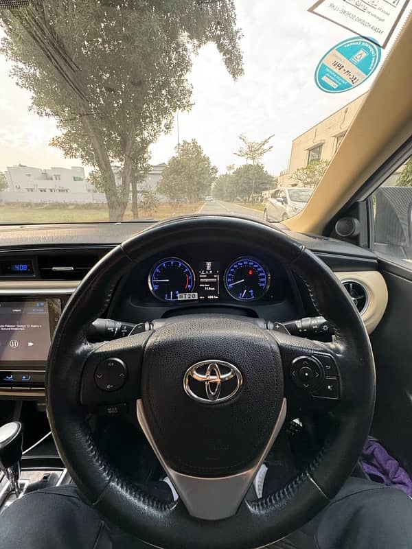 Toyota Altis Grande 2019 9