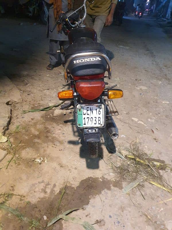 Honda CD 70 2016 2