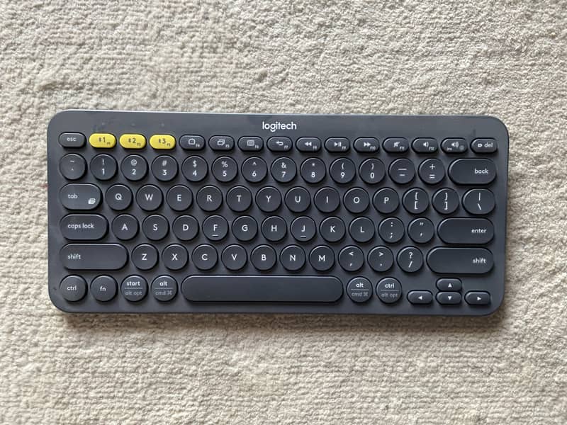 Logitech K380 Multi-Device Bluetooth Keyboard 1