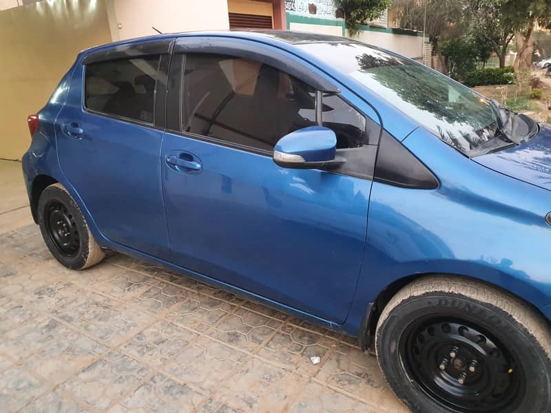 Toyota Vitz 2015 12