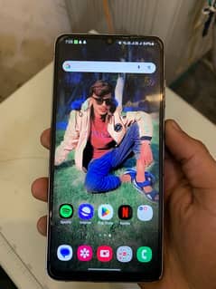 Samsung galaxy A06 6 128 GB 10 by 10