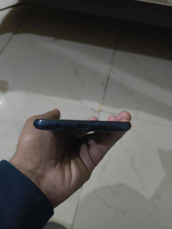 Samsung galaxy A20 2