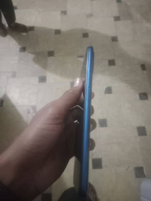 infinix hot 10 used mobile 3