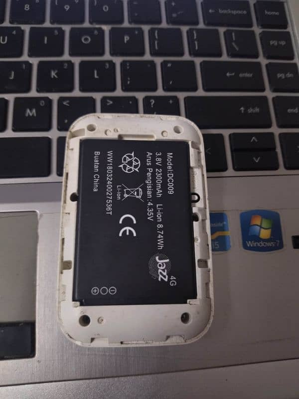 Zong 4g device without back cover 1