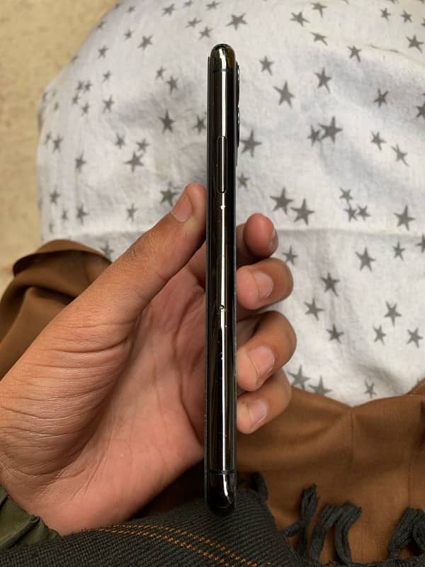 Iphone 11 pro Jv 64 gb Waterpack 3