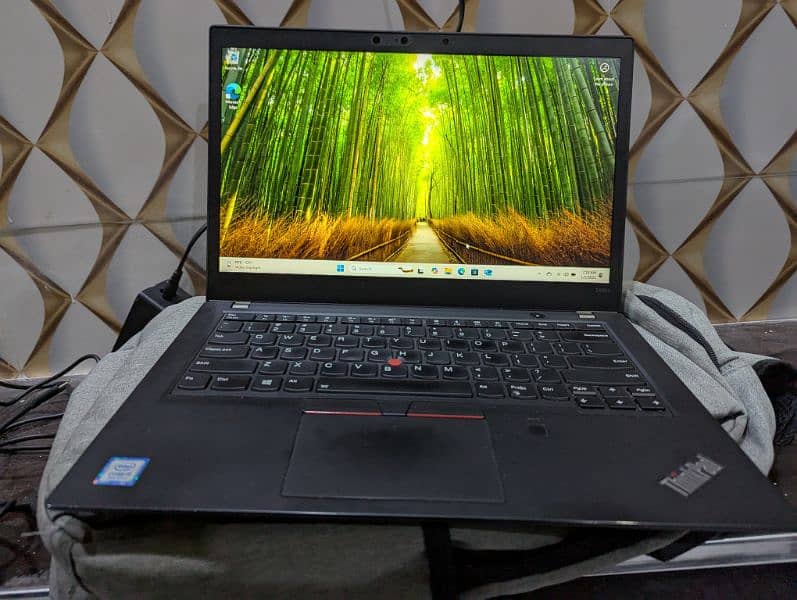 Lenovo T480s | 8 Generation | 8GB Ram | 256 SSD 2