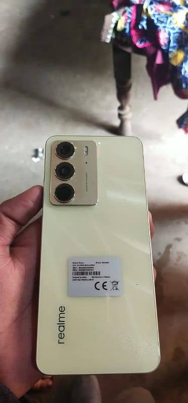 REALME c75 2