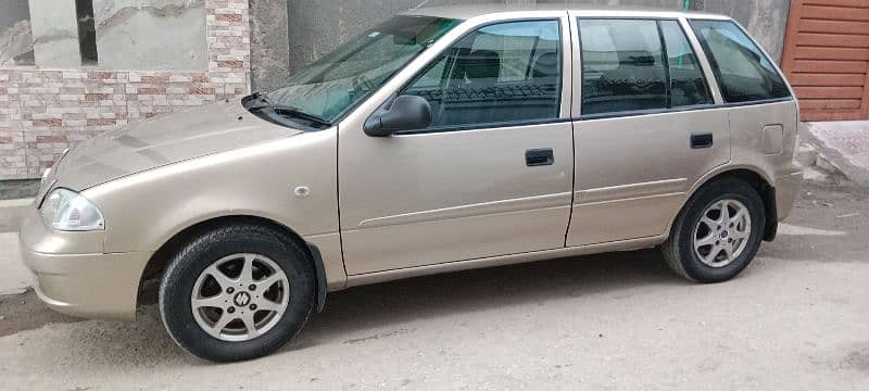 Suzuki Cultus 2016 2