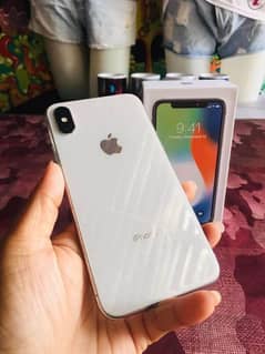 iPhone xs max 256 GB computer box my WhatsApp number 03354716128