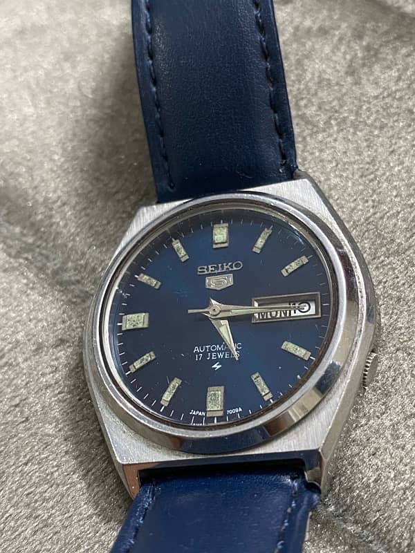 seiko 5 automatic 4